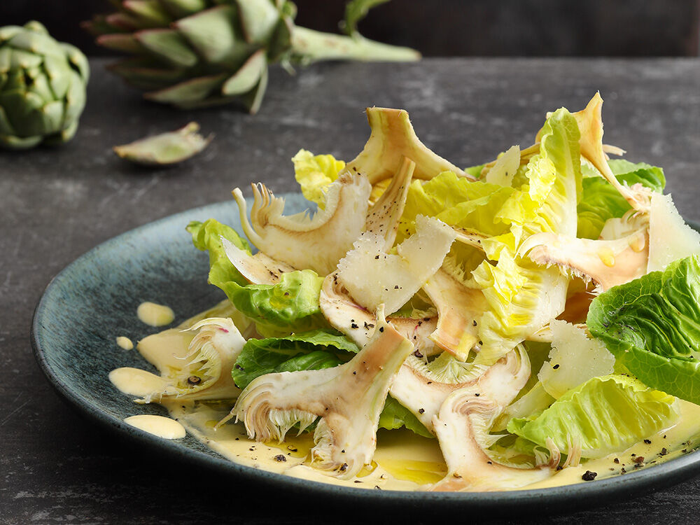 Artischischockensalat mit Parmesan-Aioli und Ramana-Salat