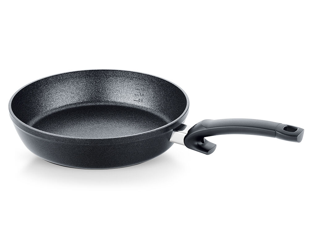 Fissler Adamant Beschichtung mit Siliziumcarbid, kratzfest