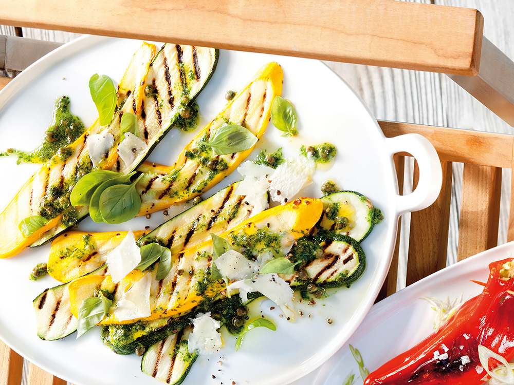 zucchini-paprika-gegrillt-gefuellt-zitronen-kapern-vinaigrette