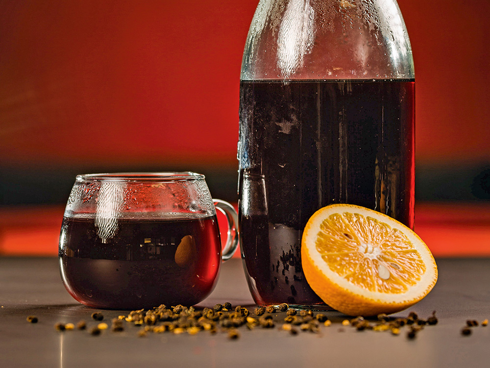 Glühwein – klassisch mit Schuss Glühwein – klassisch mit Schuss