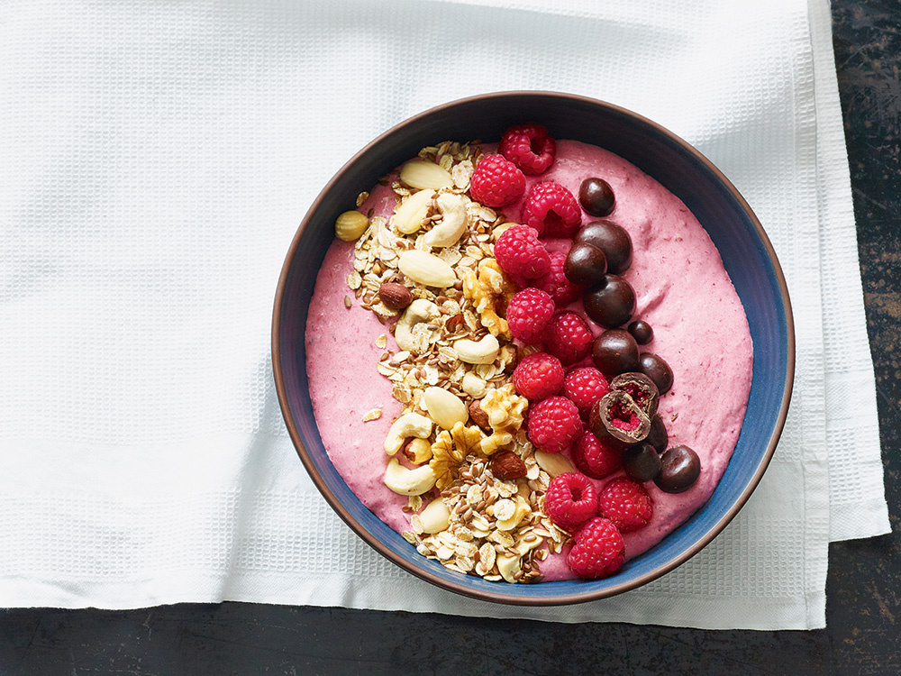 beeren-smoothie-bowl