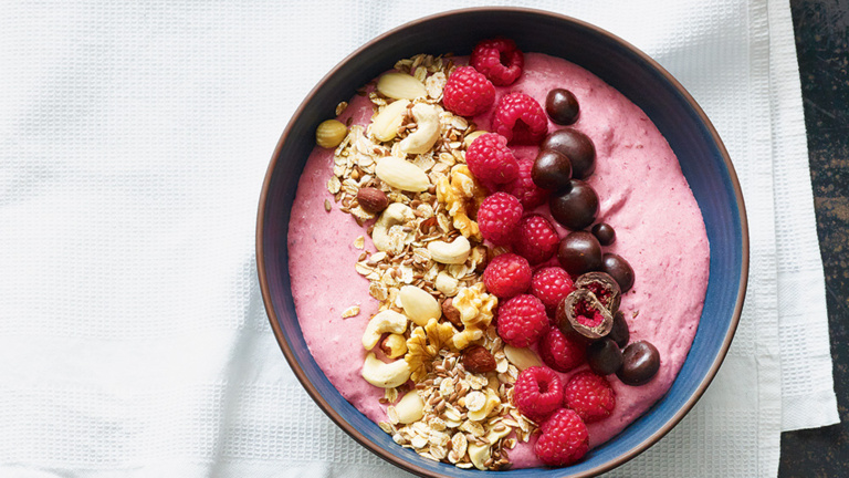 Beeren-Smoothie-Bowl beeren-smoothie-bowl