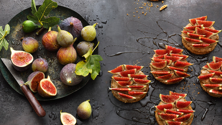 Tartelettes mit Walnuss-Karamell-Creme und Feigen tartelettes-mit-walnuss-karamell-creme-und-feigen