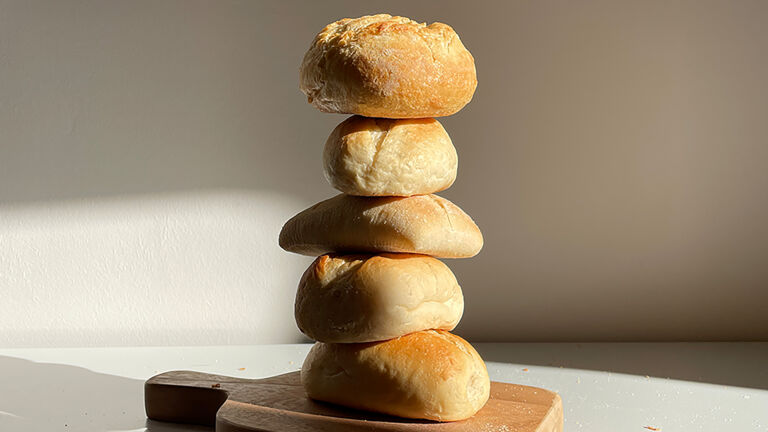 Aufbackbrötchen im Foodie-Test, Platz 1 bis 5 (von oben nach unten). Aufbackbrötchen-Test